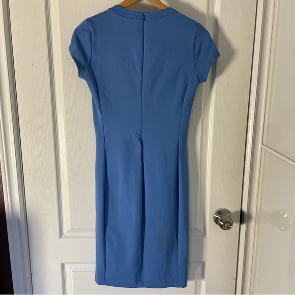 Summer Bodycon Power Dress for in-Office Days. - Picture 6 of 9